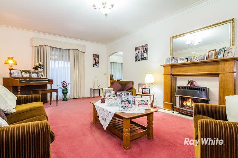 90 - 92 Lesdon Avenue, Cranbourne VIC 3977, Cranbourne - Thumbnail 3