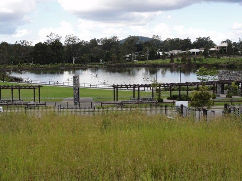 42 Rose Valley Drive, UPPER COOMERA QLD 4209, Upper Coomera - Thumbnail 4