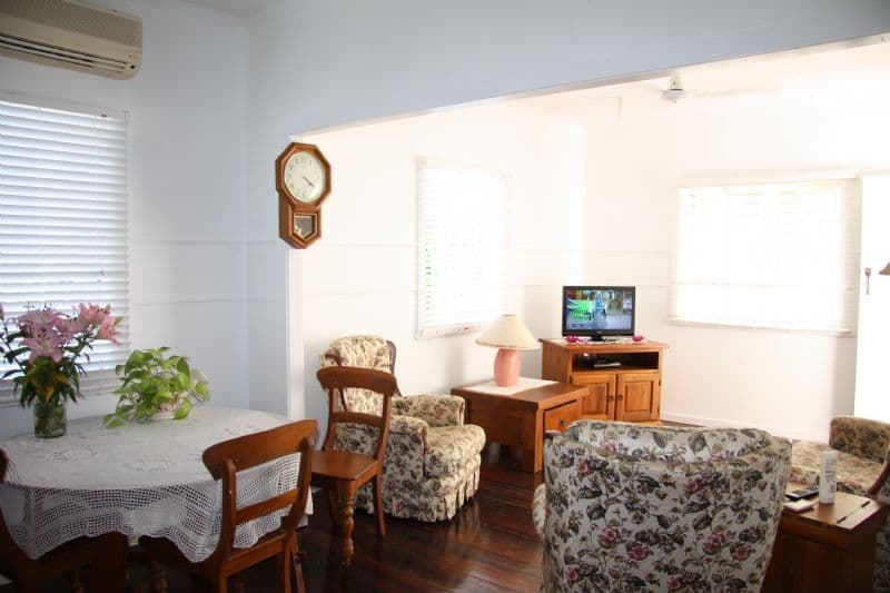 11 Cribb Avenue, MITCHELTON QLD 4053, Mitchelton - Thumbnail 2