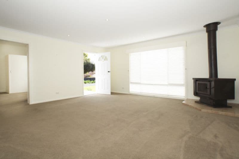 28 Wilga Street, Hanwood - Thumbnail 2