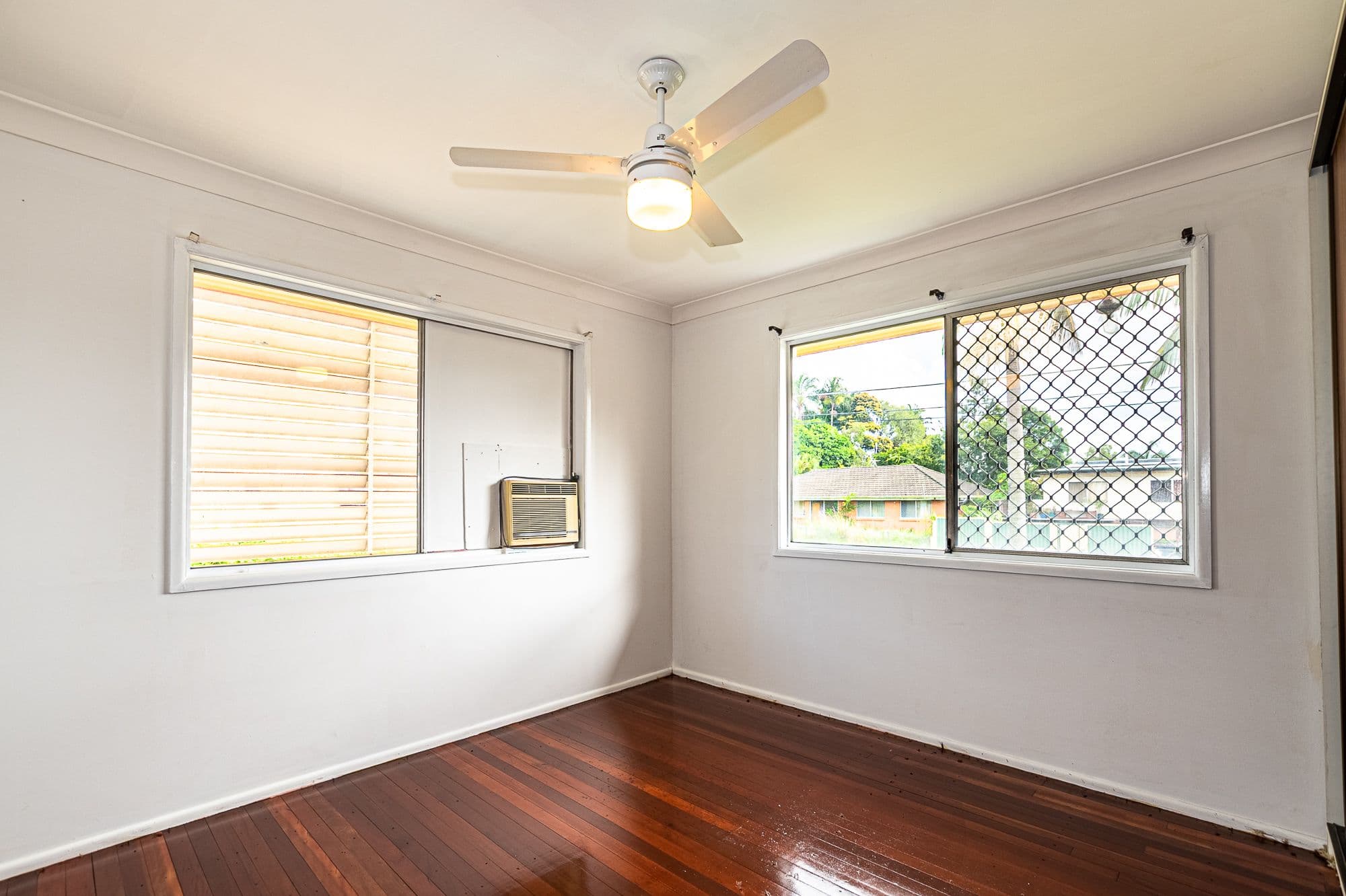 12 Ashton Street, Kingston QLD 4114, Kingston - Thumbnail 7
