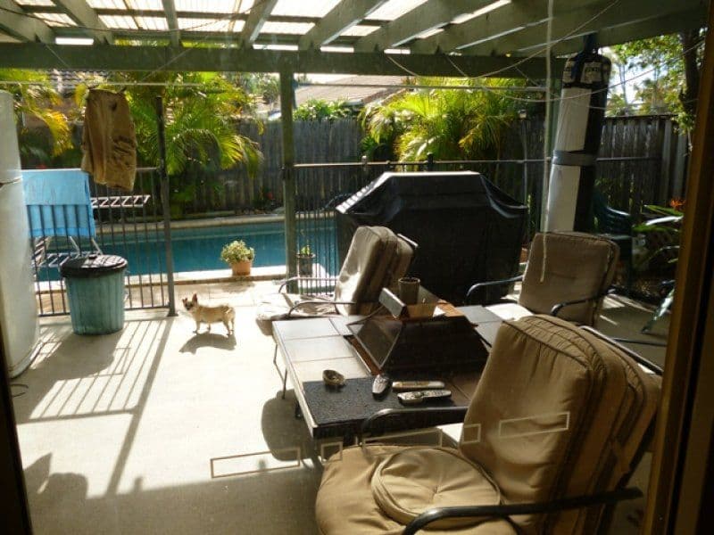 13 Nozomi Street, BURLEIGH WATERS QLD 4220, Burleigh Waters - Thumbnail 3
