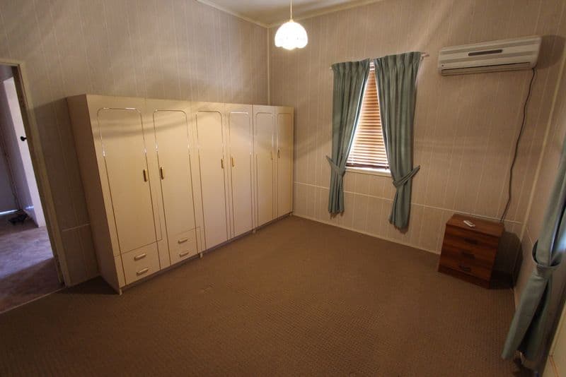 105 Watson Street, Charleville QLD 4470, Charleville - Thumbnail 5