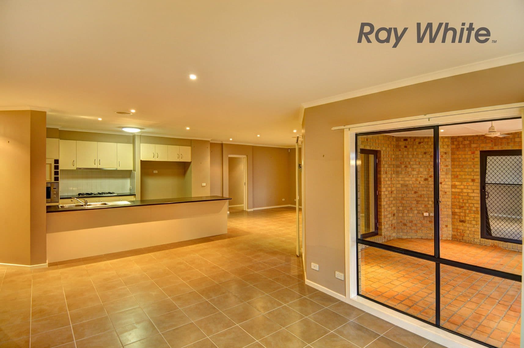 14 Menzies Avenue, POINT COOK VIC 3030, Point Cook - Thumbnail 2