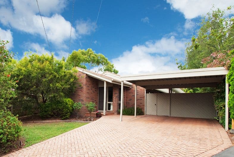 5 PLUMTREE Rise, CROYDON HILLS VIC 3136, Croydon Hills - Image 1