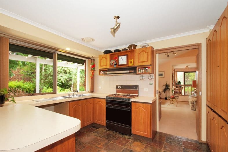 5 PLUMTREE Rise, CROYDON HILLS VIC 3136, Croydon Hills - Thumbnail 3