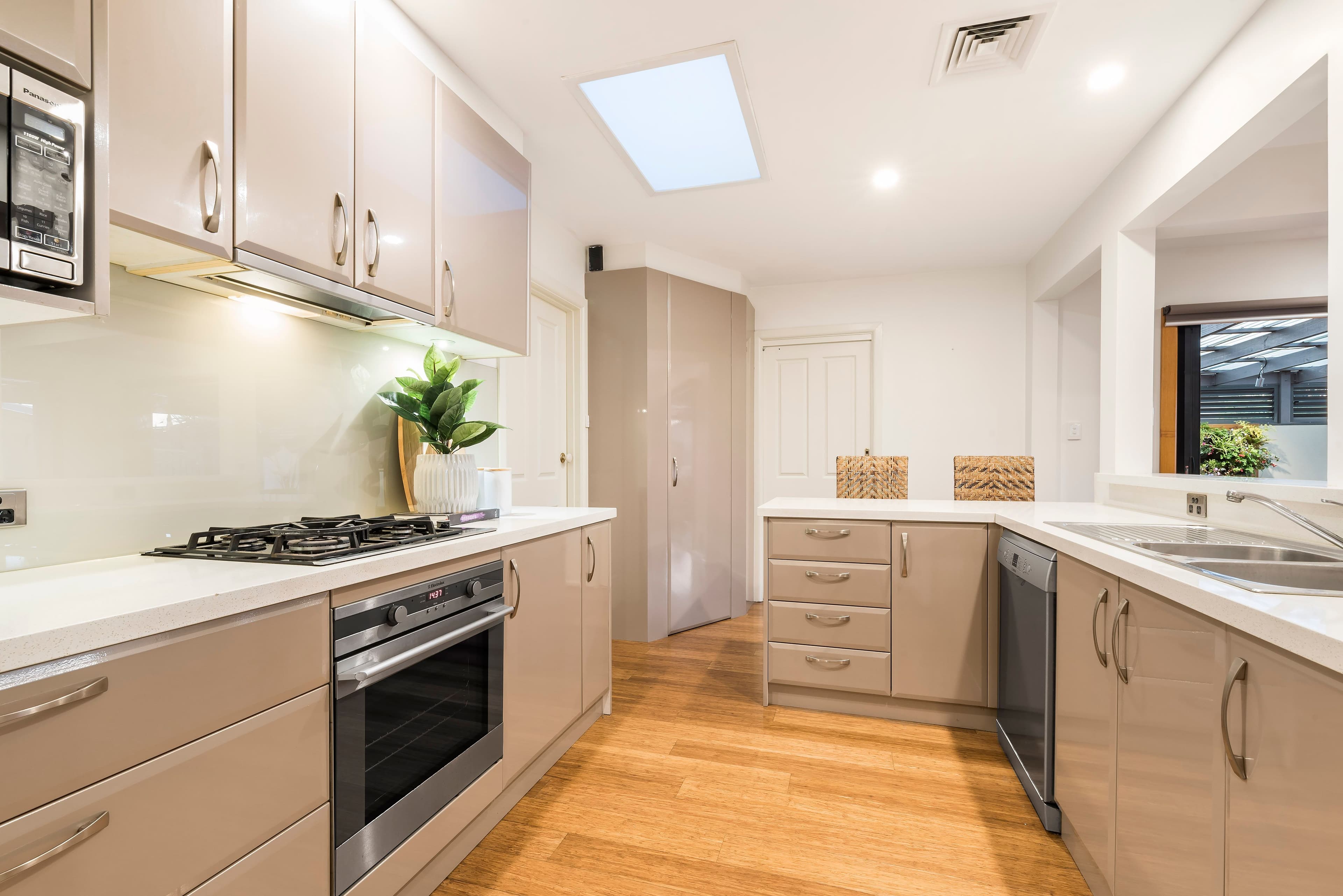 47 Dunbarton Drive, Wantirna VIC 3152, Wantirna - Thumbnail 4