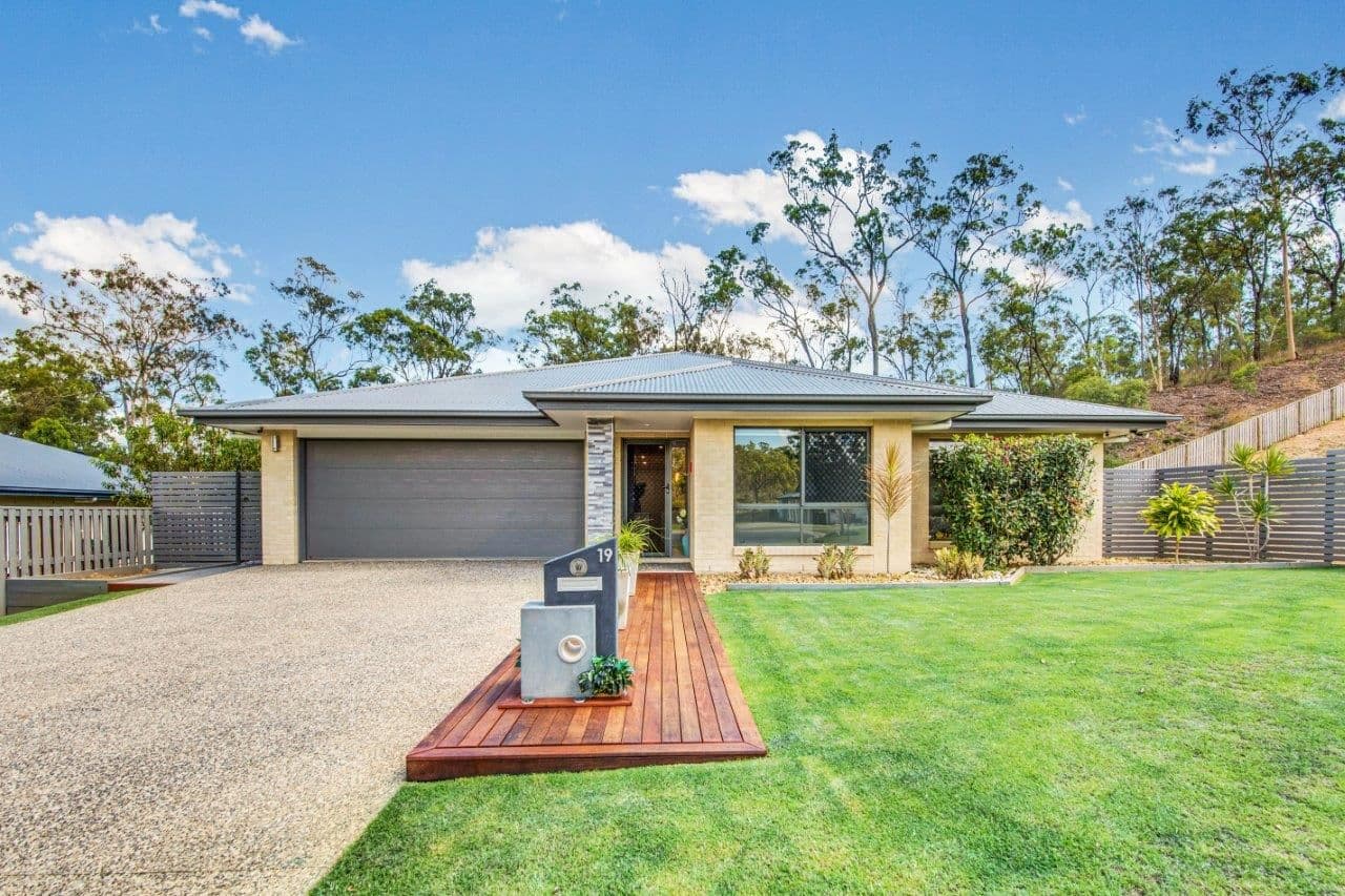 19 Brush Tail Court, Boyne Island QLD 4680, Boyne Island - Thumbnail 2