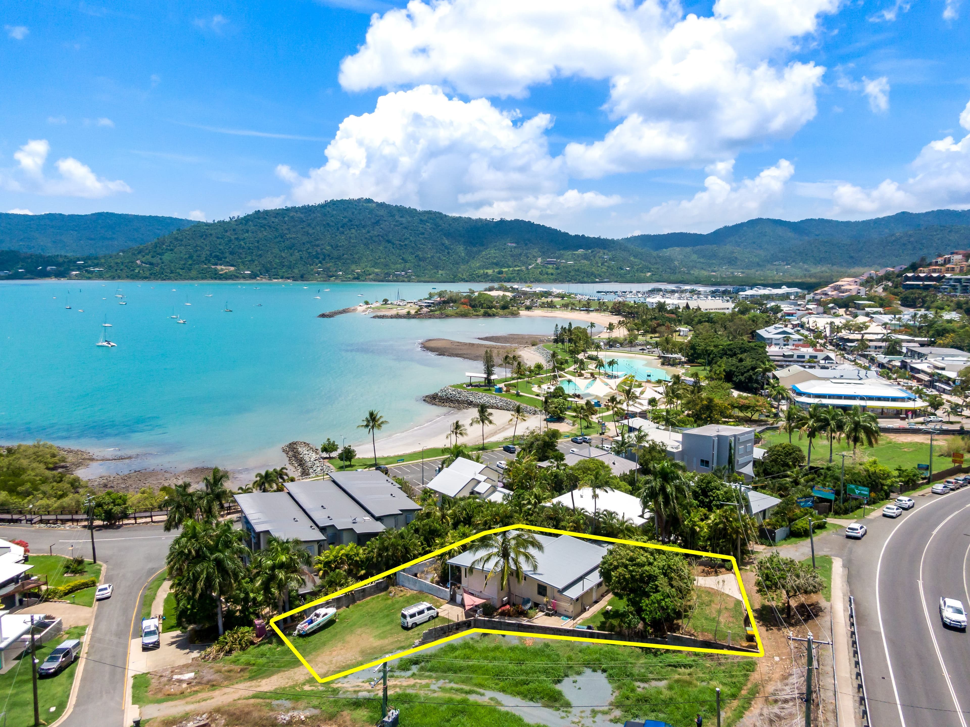 239 Shute Harbour Road, Airlie Beach QLD 4802, Airlie Beach - Image 1