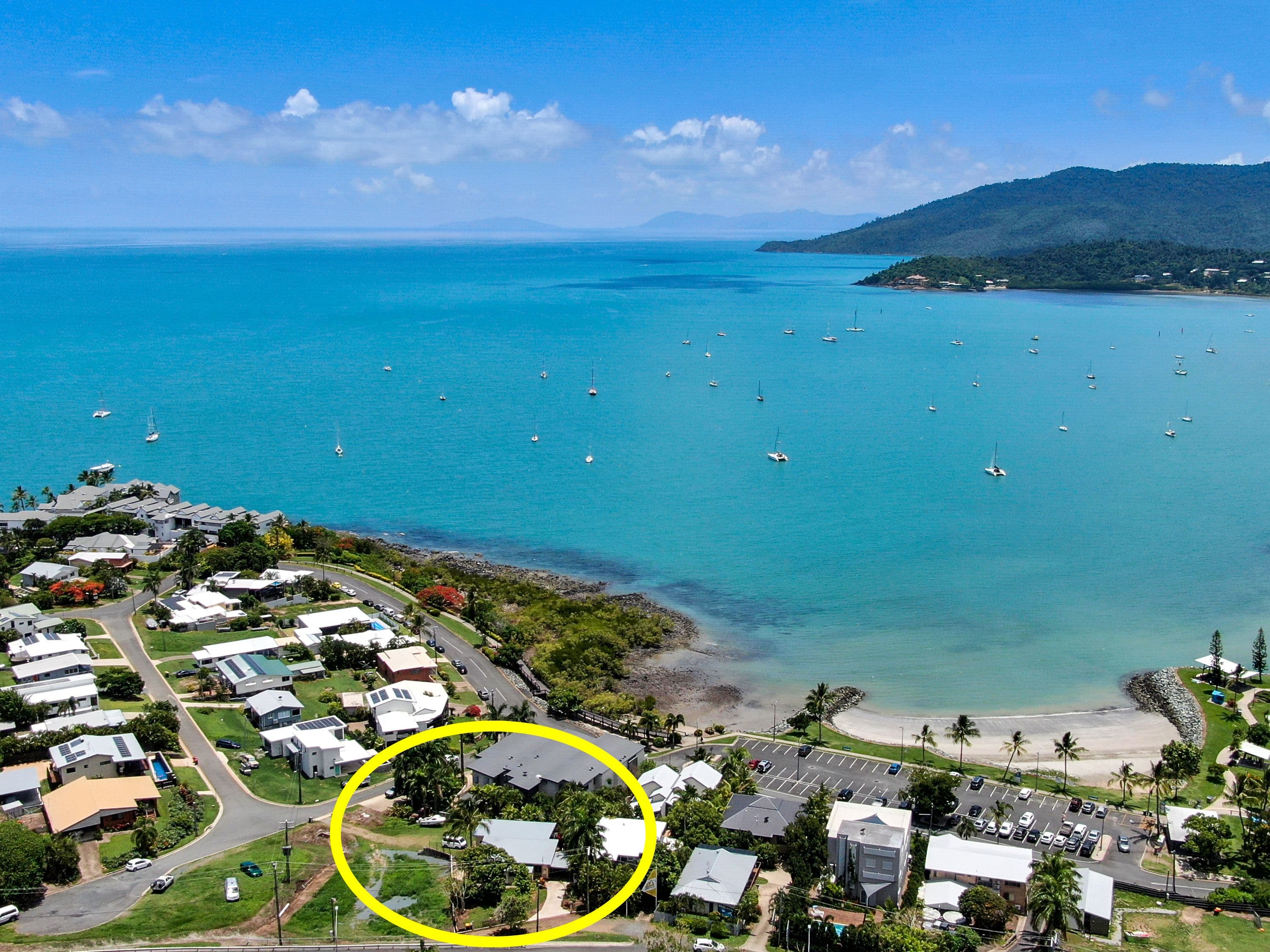 239 Shute Harbour Road, Airlie Beach QLD 4802, Airlie Beach - Thumbnail 2