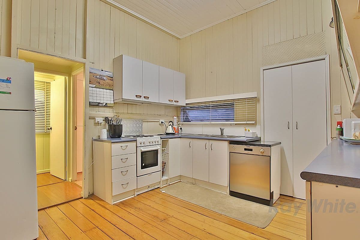 107 Thorn Street, Ipswich QLD 4305, Ipswich - Thumbnail 5