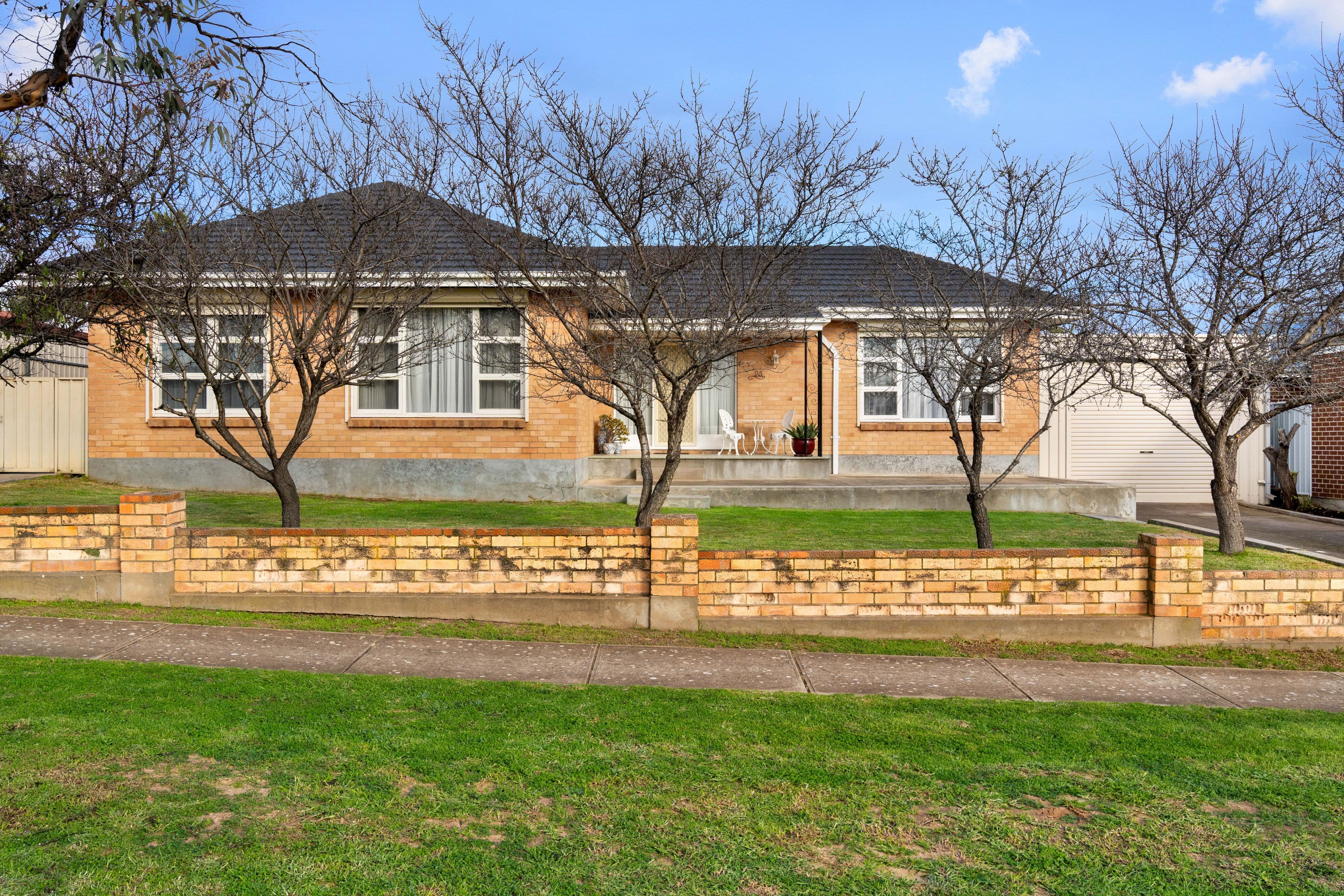 25 Melrose Avenue, Clearview SA 5085, Clearview - Thumbnail 2