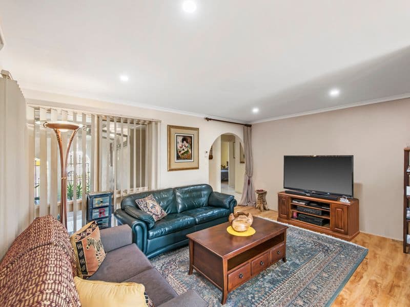 27 Lorimer Street, Melton VIC 3337, Melton - Thumbnail 5