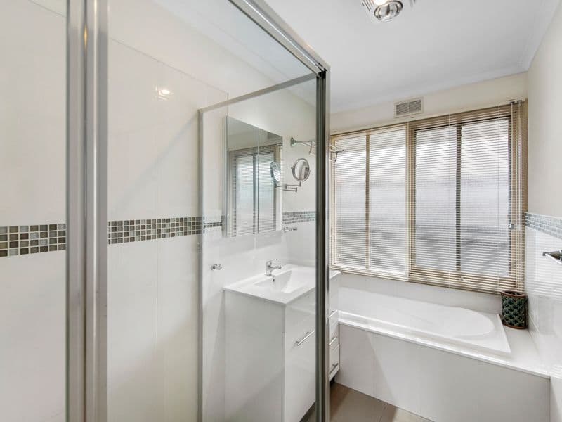 27 Lorimer Street, Melton VIC 3337, Melton - Thumbnail 8