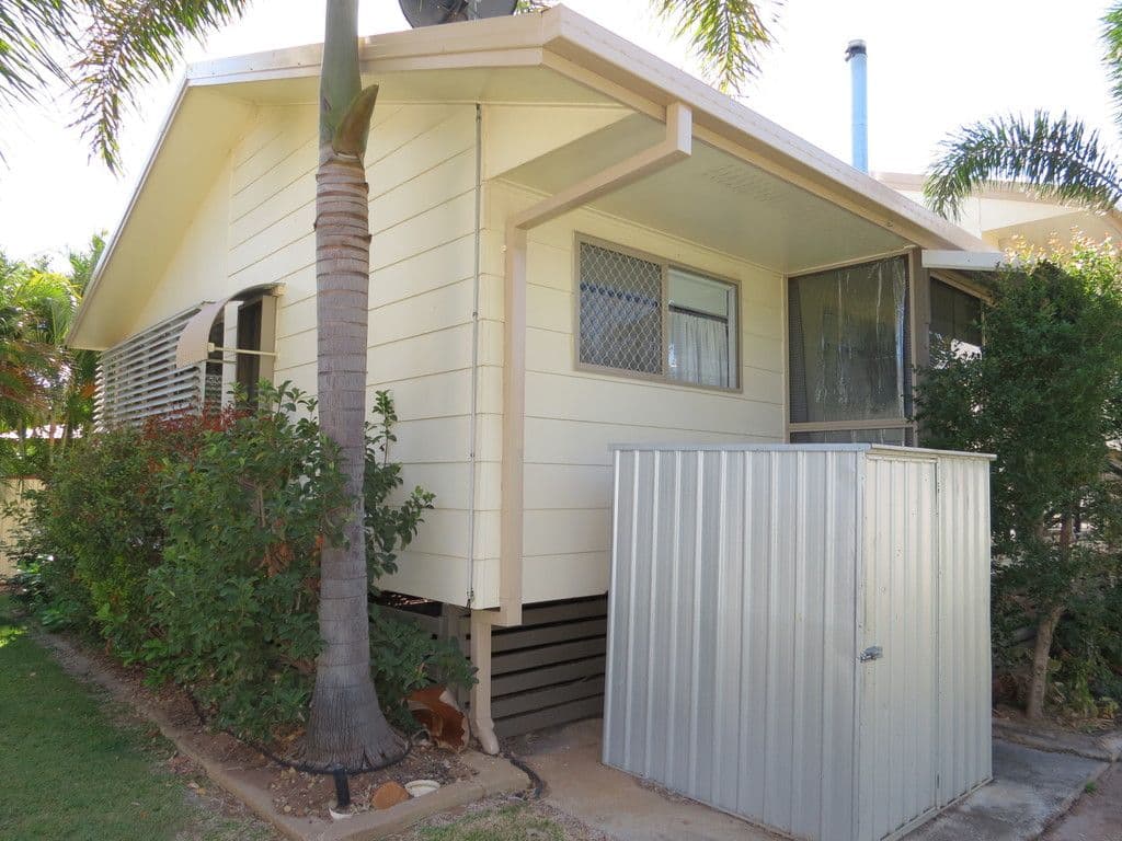 6 Andrea Place, Emerald QLD 4720, Emerald - Thumbnail 8