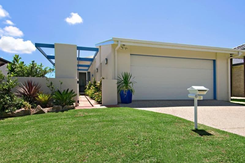 9 Barrine Crescent, CALOUNDRA WEST QLD 4551, Caloundra West - Thumbnail 2