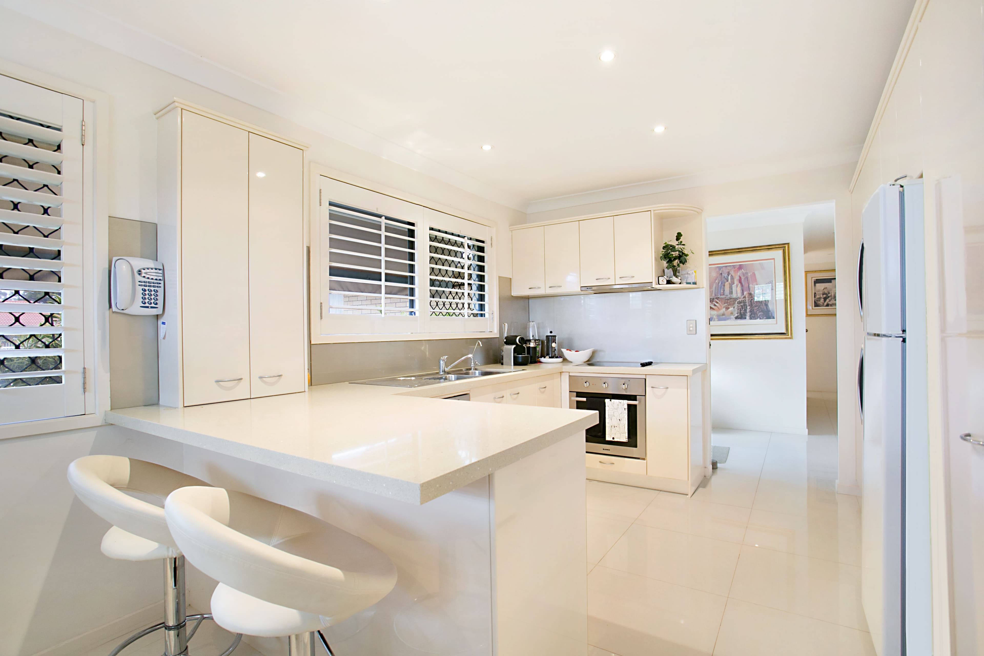 1 Maralinga Avenue, Mermaid Waters QLD 4218, Mermaid Waters - Thumbnail 4