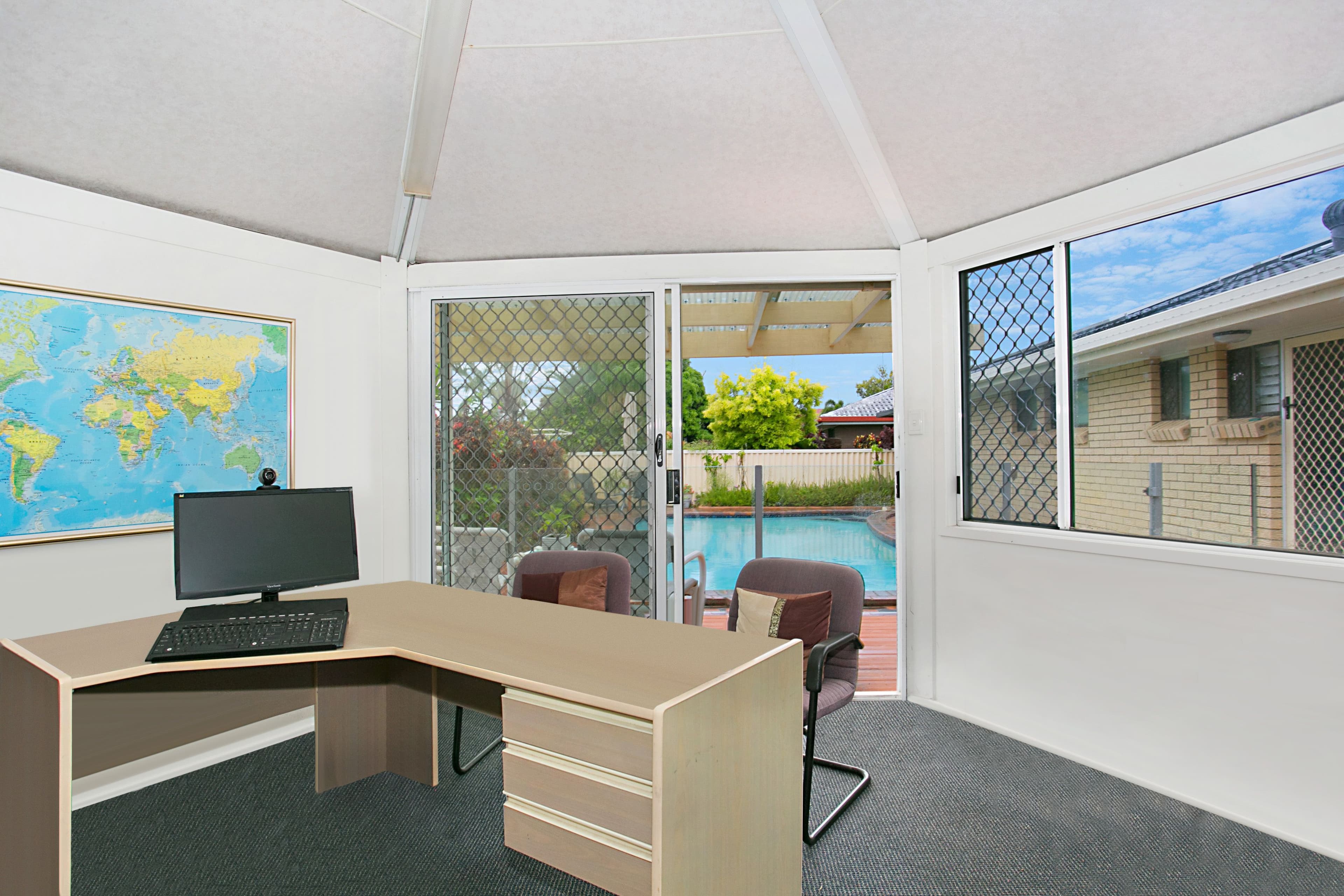 1 Maralinga Avenue, Mermaid Waters QLD 4218, Mermaid Waters - Thumbnail 6