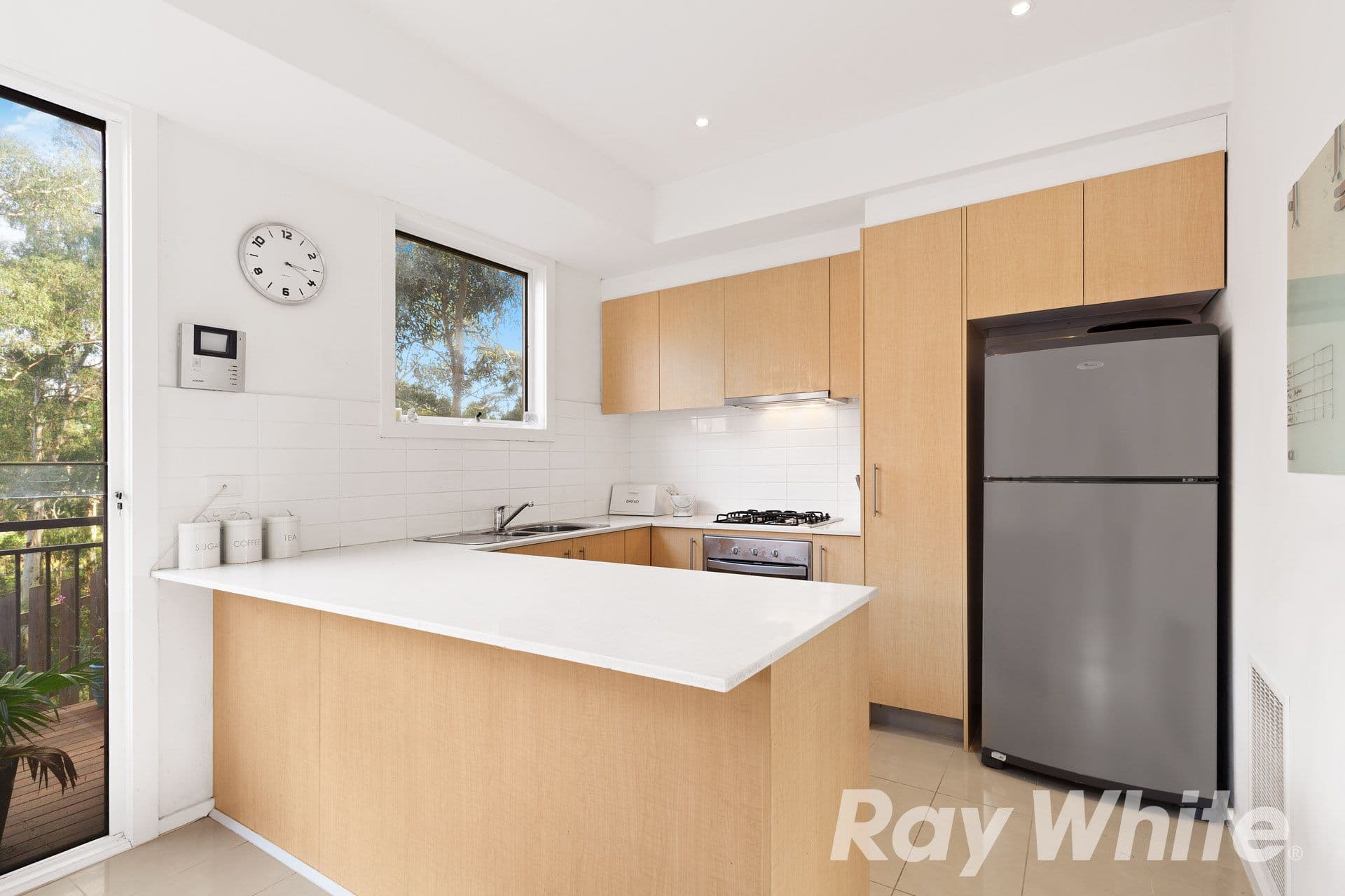 16 Harmony Drive, Diamond Creek VIC 3089, Diamond Creek - Thumbnail 4
