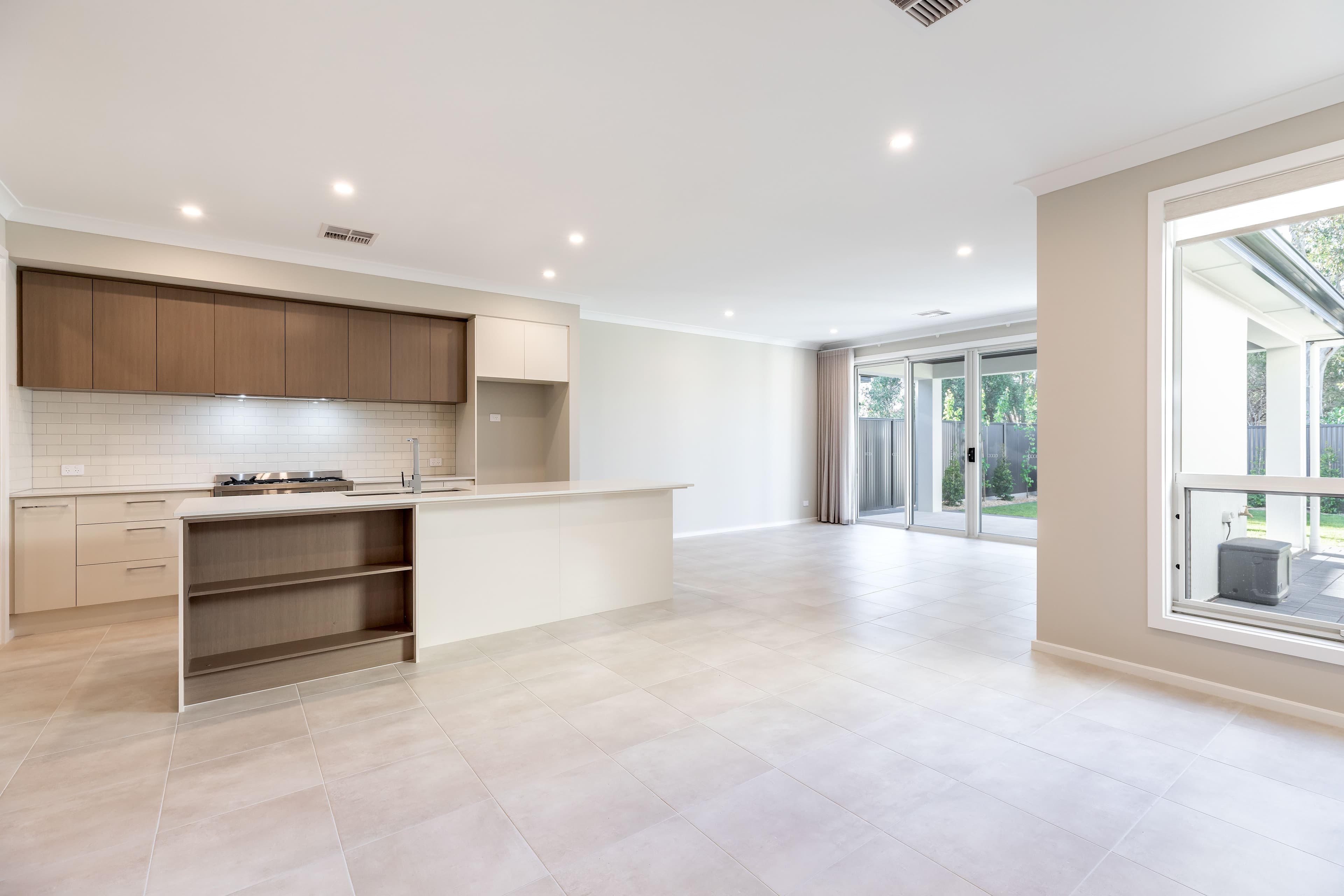 60 Pildappa Avenue, Park Holme SA 5043, Park Holme - Thumbnail 2