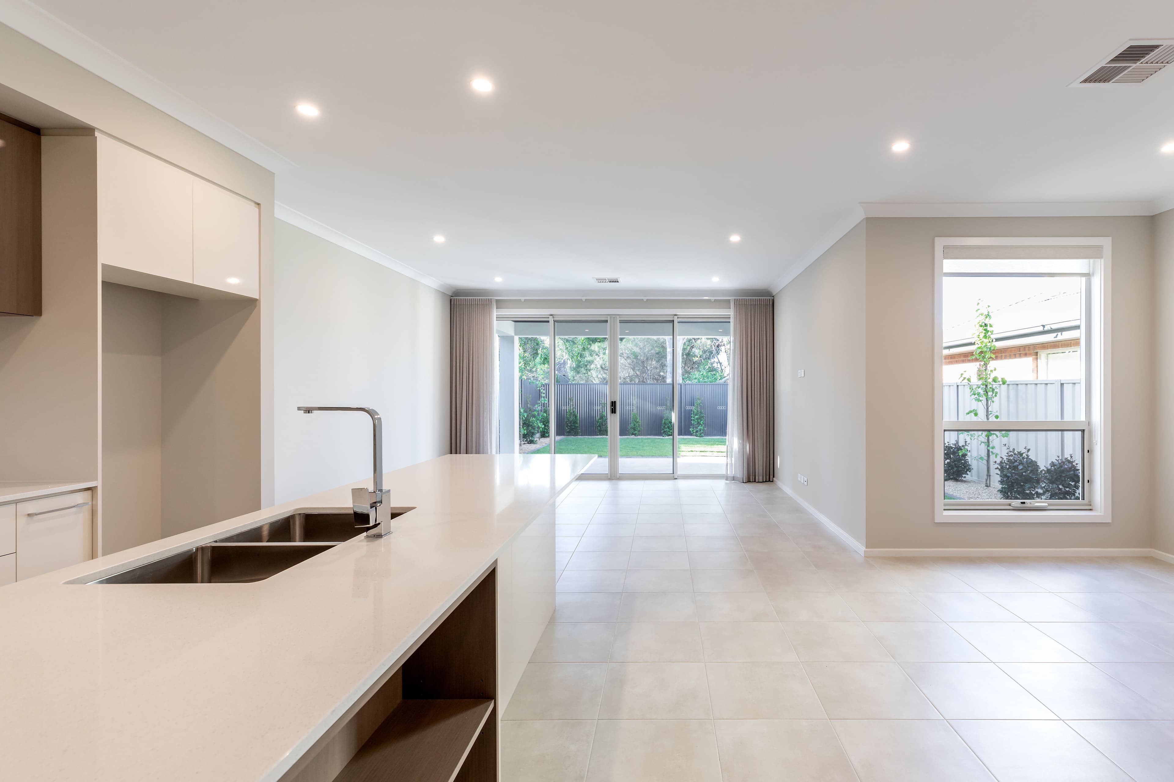 60 Pildappa Avenue, Park Holme SA 5043, Park Holme - Thumbnail 3