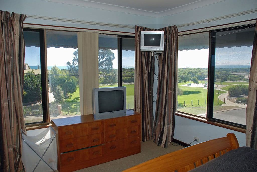 17 Bluewater Drive, JURIEN BAY WA 6516, Jurien Bay - Thumbnail 6