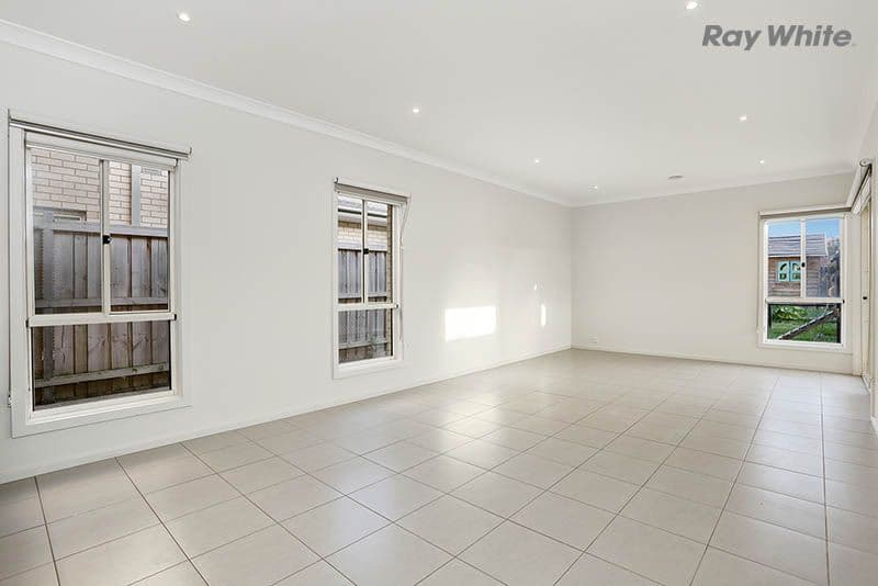 9 Ladybird Crescent, Point Cook VIC 3030, Point Cook - Thumbnail 8