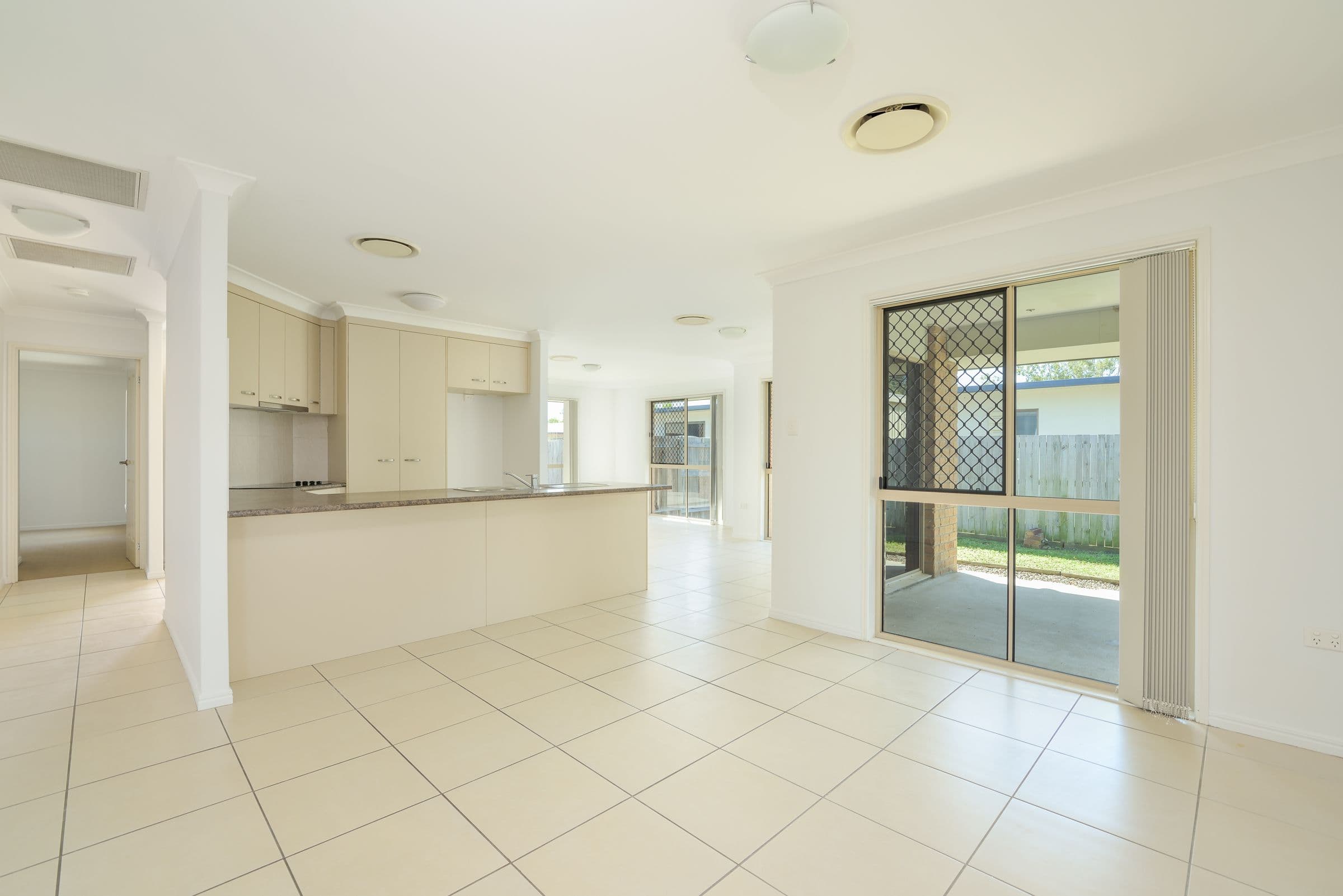 5 Parsons Place, New Auckland QLD 4680, New Auckland - Thumbnail 5