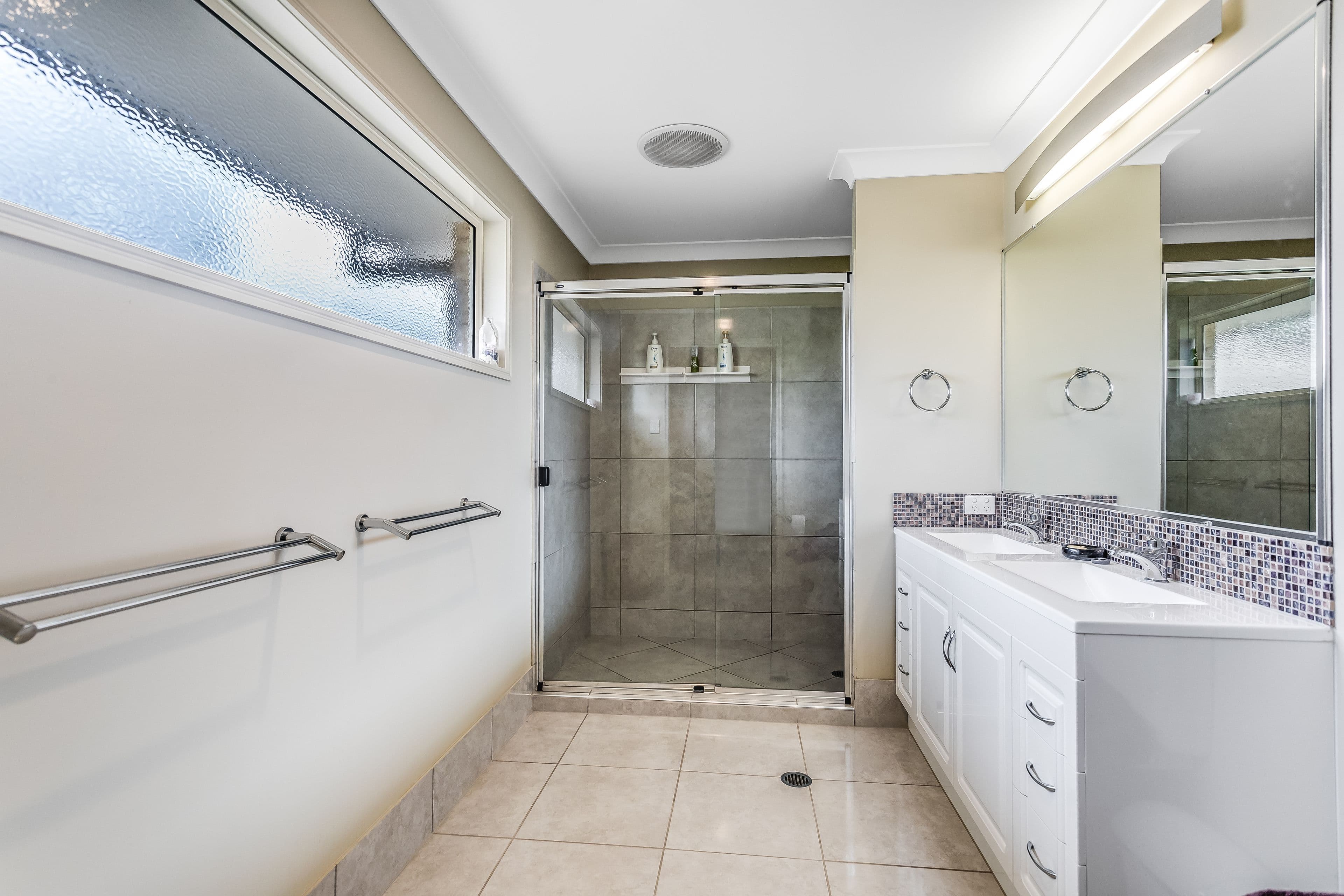 9 Mount View Crescent, Narangba QLD 4504, Narangba - Thumbnail 8