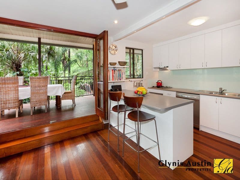 134 Gregory Street, AUCHENFLOWER QLD 4066, Auchenflower - Thumbnail 2