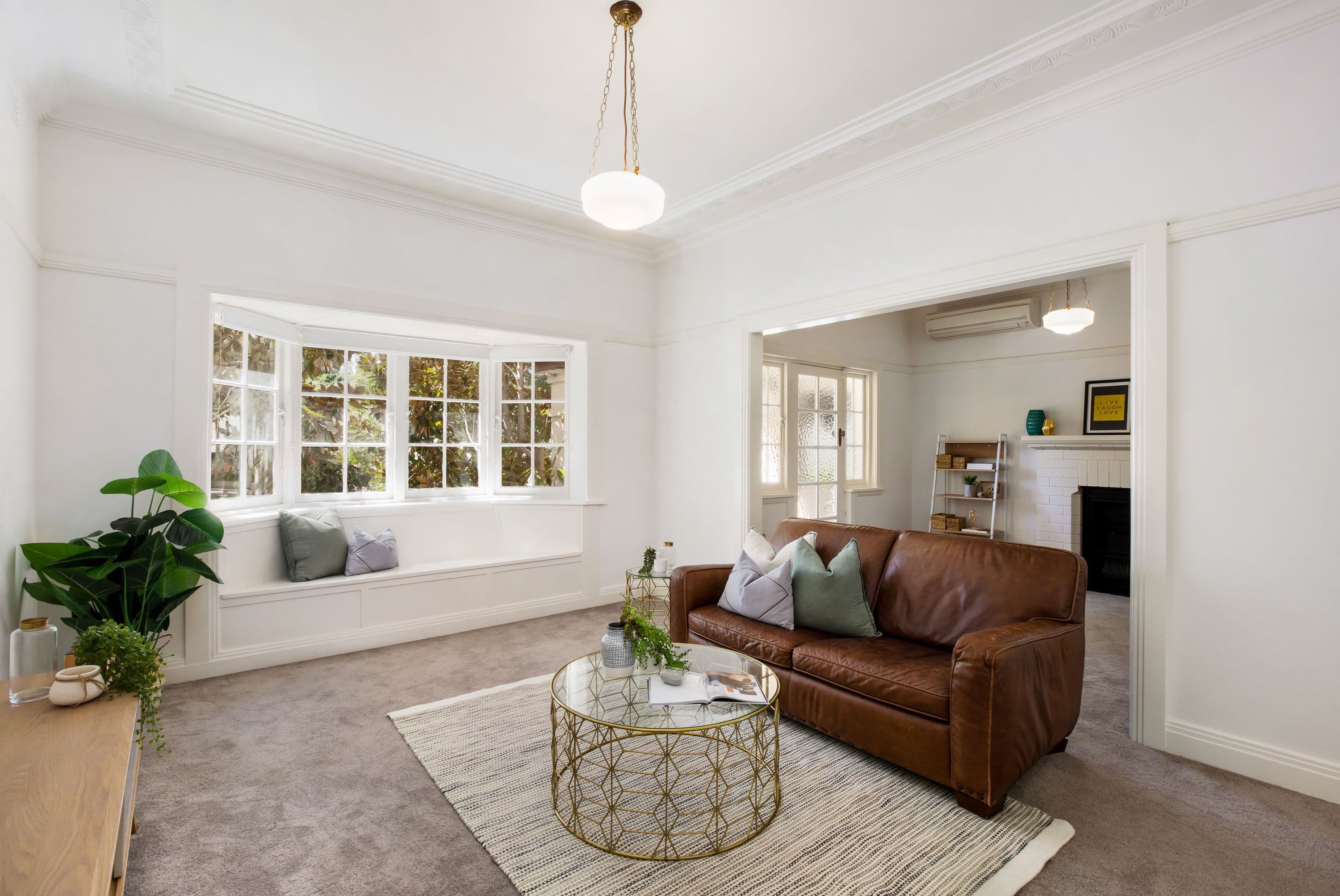 11 The Crescent, Russell Lea - Thumbnail 4