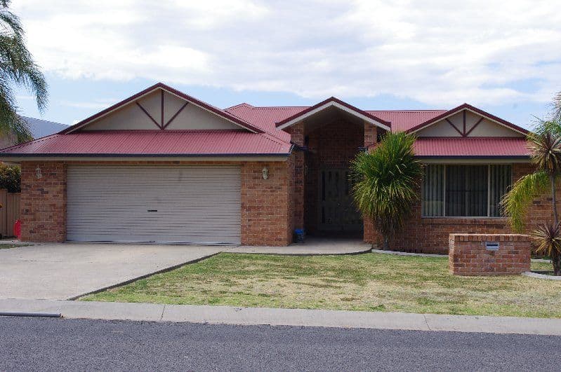 4 Coolibah Drive, Inverell - Thumbnail 2