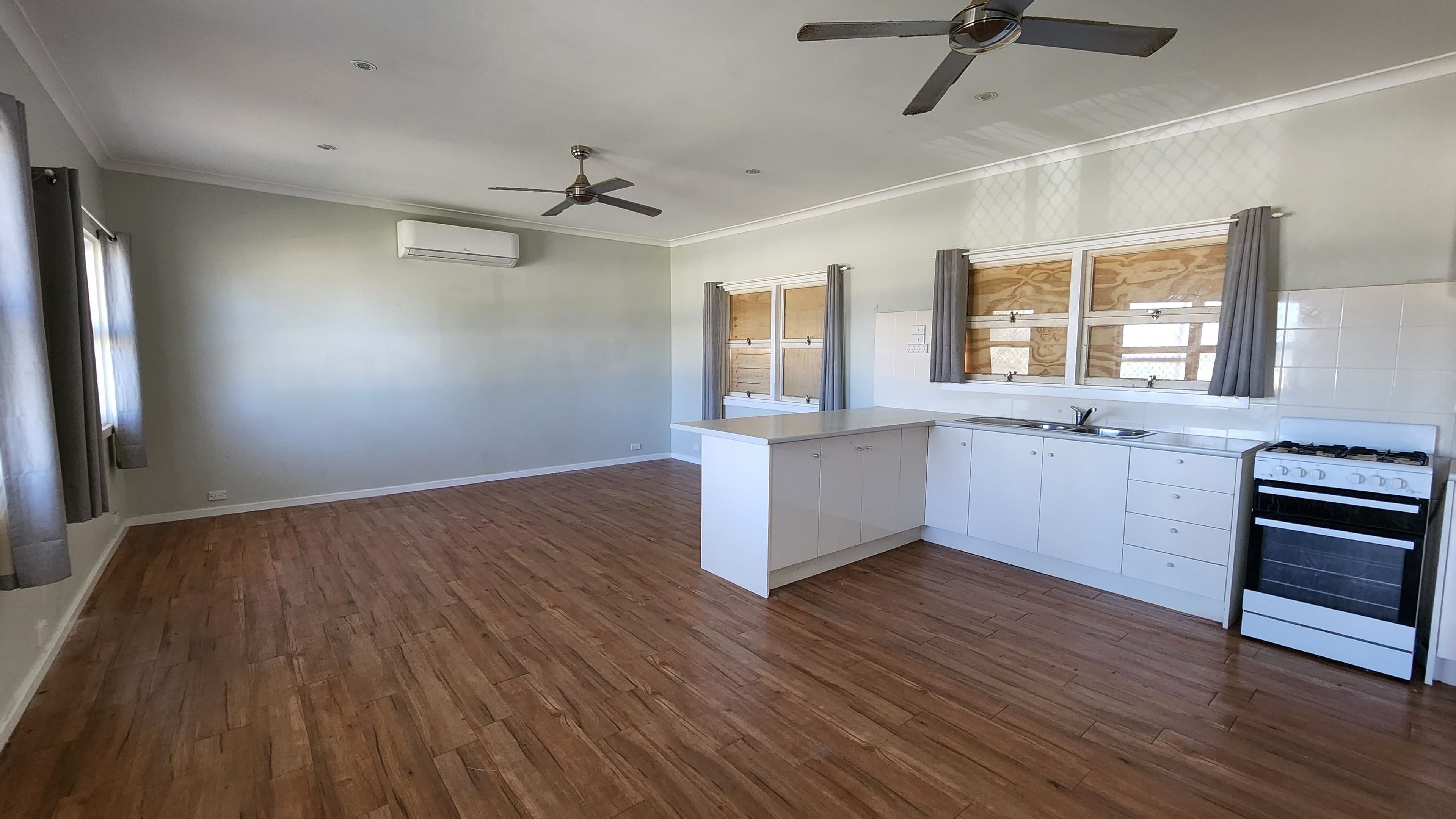 25 Hubble Street, South Carnarvon WA 6701, South Carnarvon - Image 1