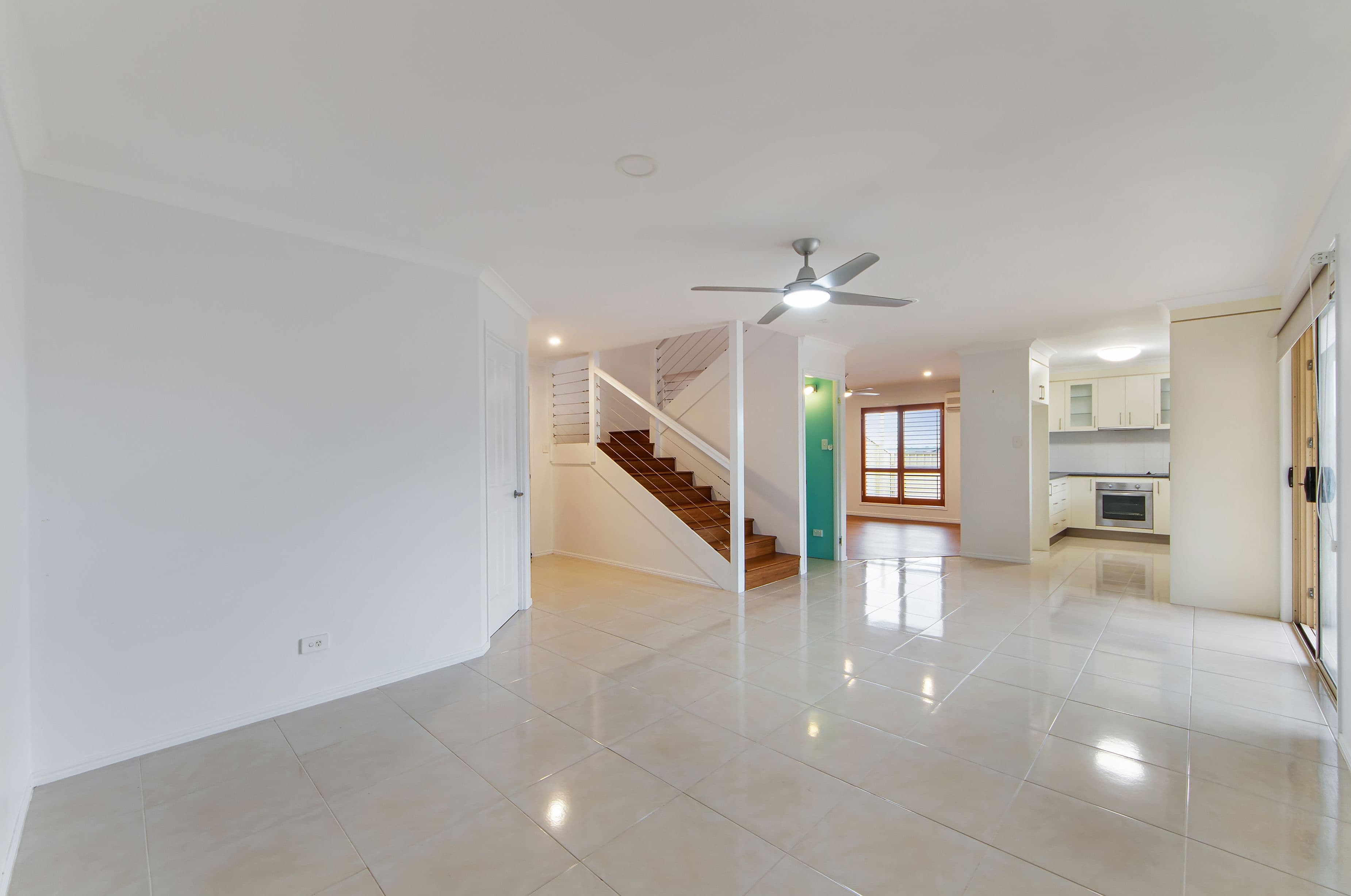 14 Pago Terrace, Pacific Pines QLD 4211, Pacific Pines - Thumbnail 3