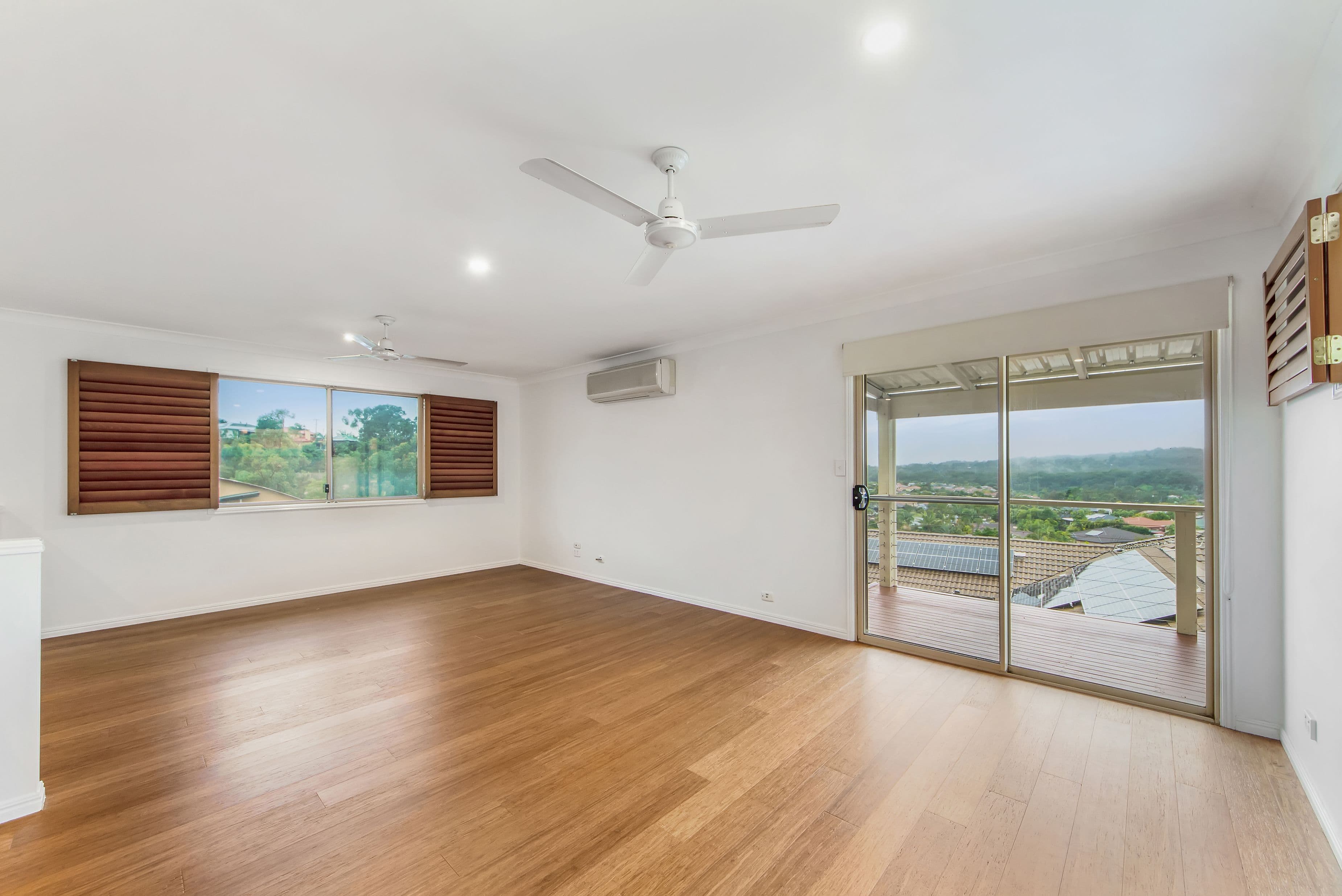 14 Pago Terrace, Pacific Pines QLD 4211, Pacific Pines - Thumbnail 4