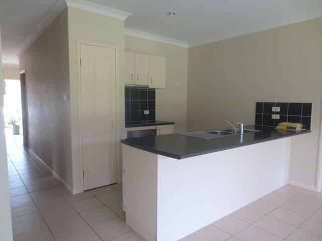 69 Booyong Drive, MOUNT SHERIDAN QLD 4868, Mount Sheridan - Thumbnail 3