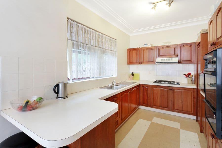 40 Burnell Street, Russell Lea - Thumbnail 5