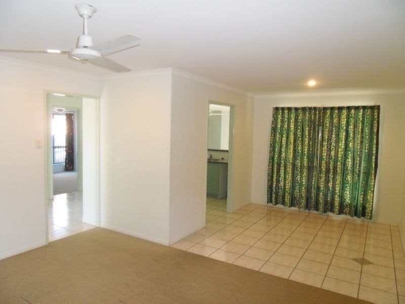12 Latrobe Street, Tannum Sands QLD 4680, Tannum Sands - Thumbnail 3