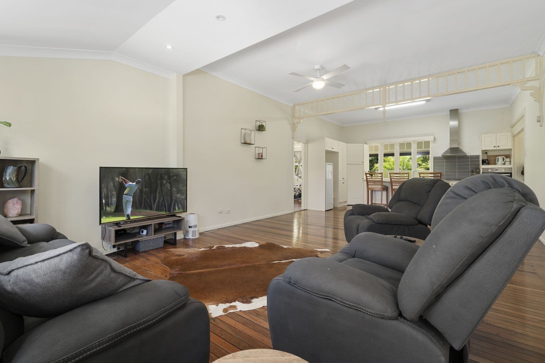 2-4 Coronation Drive, Elimbah QLD 4516, Elimbah - Thumbnail 4