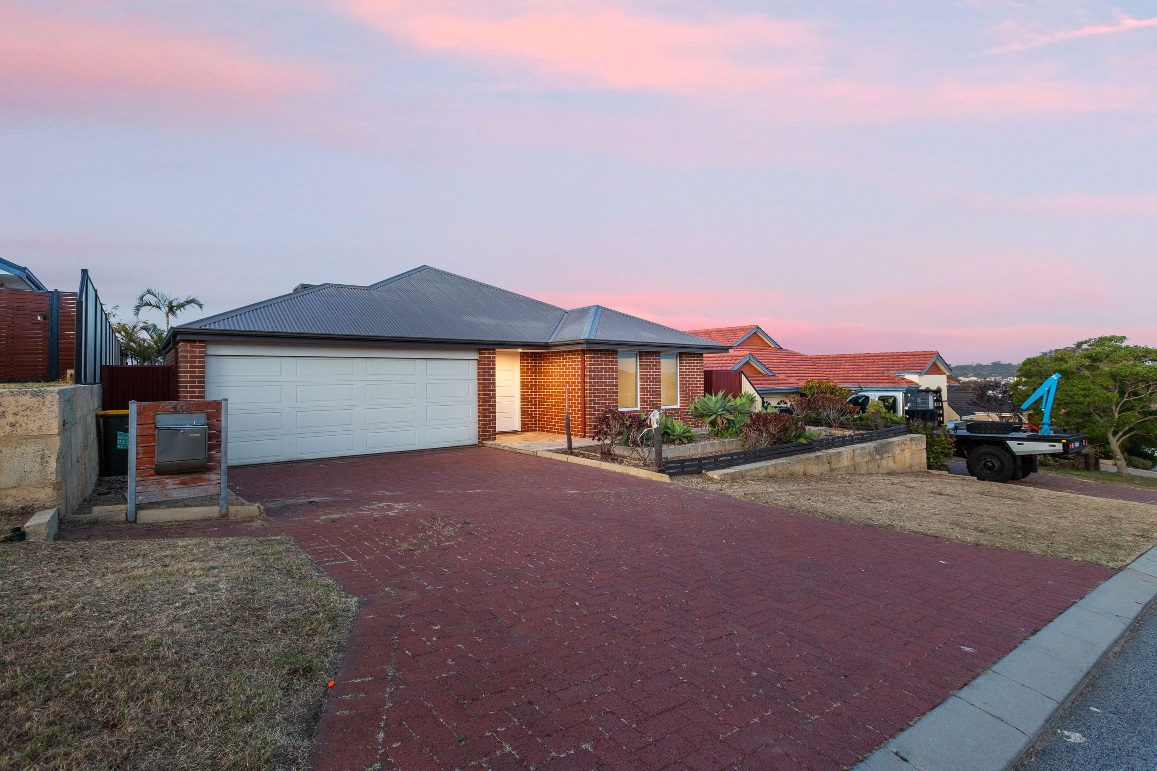 16 Boranup Avenue, Clarkson WA 6030, Clarkson - Thumbnail 3
