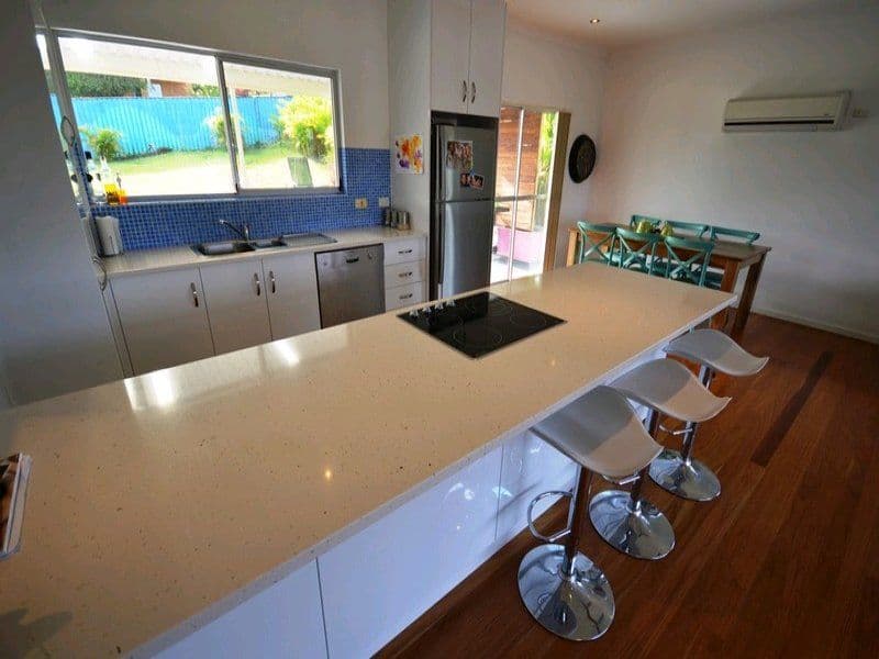 12 Cunningham Crescent, SAWTELL NSW 2452, Sawtell - Thumbnail 5