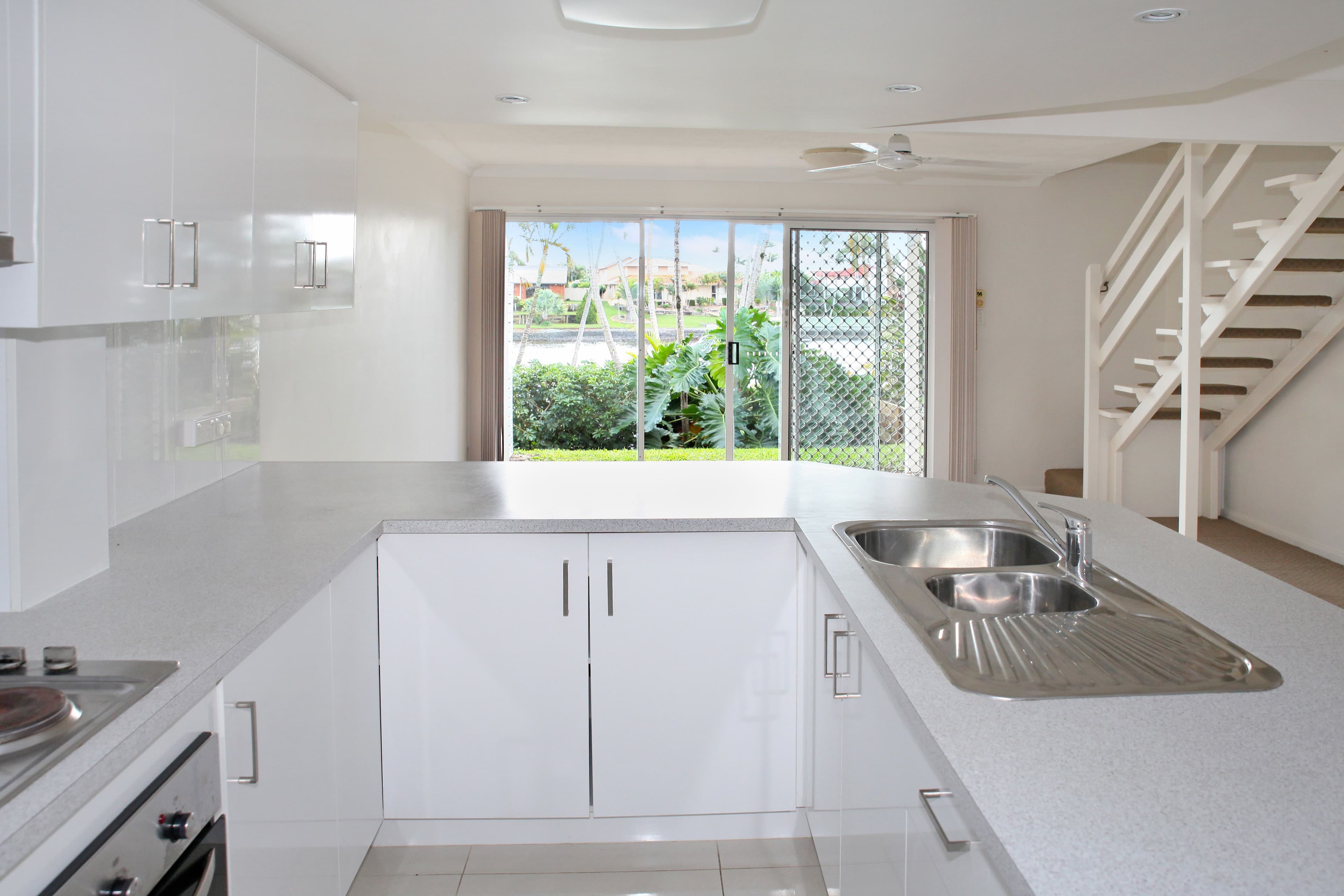 300 Cottesloe Drive, Mermaid Waters QLD 4218, Mermaid Waters - Thumbnail 7