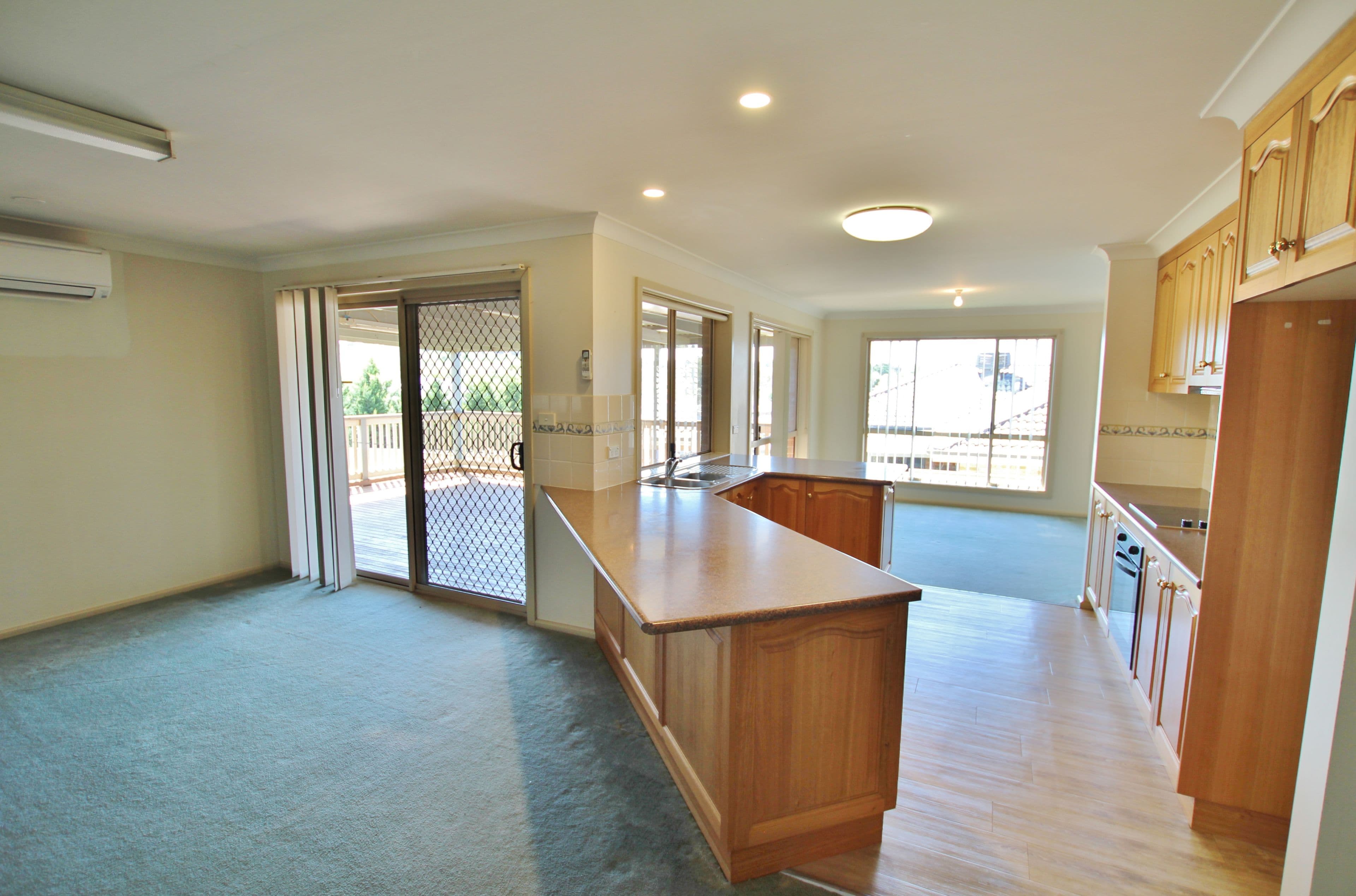 13 Hargreaves Crescent, Young - Thumbnail 5