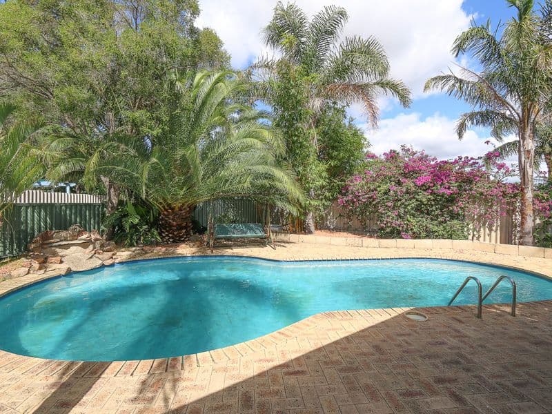 15 Malu Court, Camillo WA 6111, Camillo - Image 1