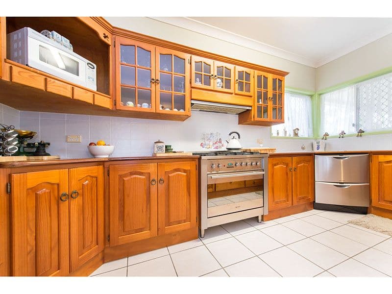49 Angela Road, ROCKYVIEW QLD 4701, Rockyview - Thumbnail 6