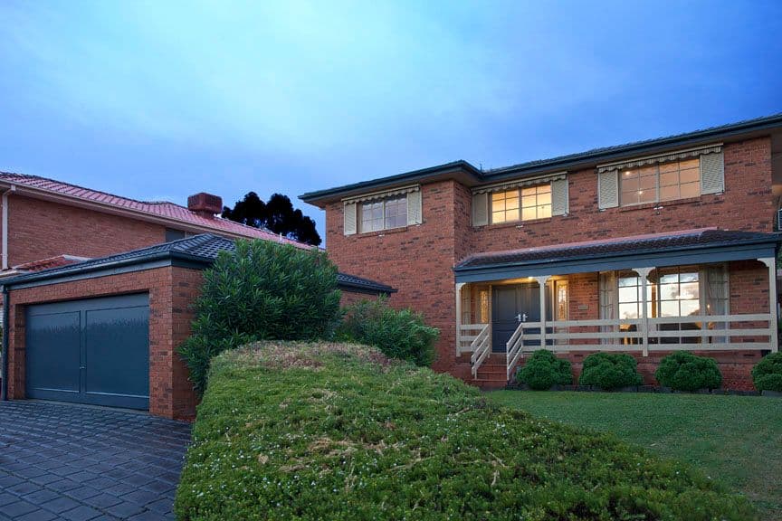 35 Tourmaline Crescent, WHEELERS HILL VIC 3150, Wheelers Hill - Thumbnail 3