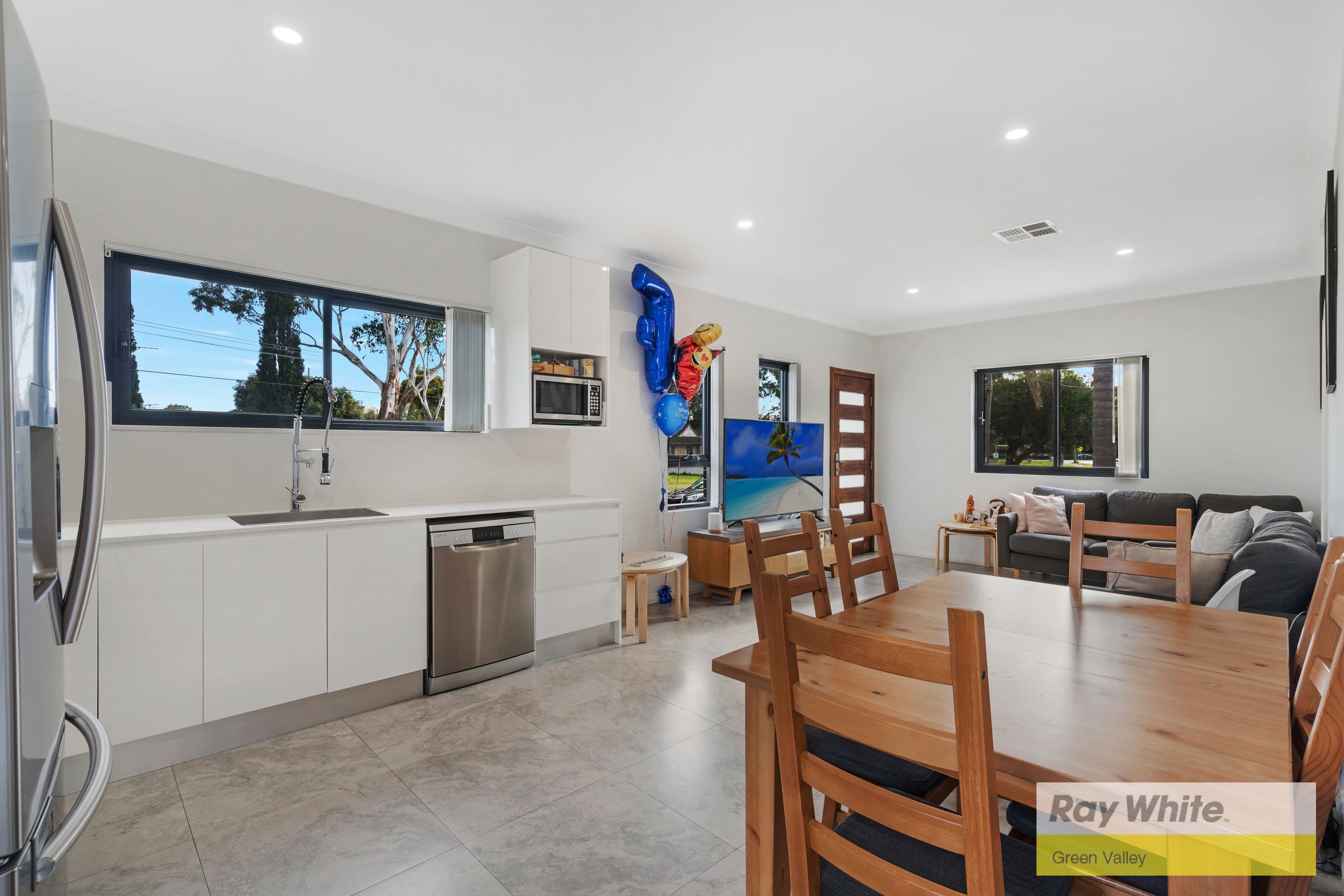 12 Hill Road, Lurnea NSW 2170, Lurnea - Thumbnail 6