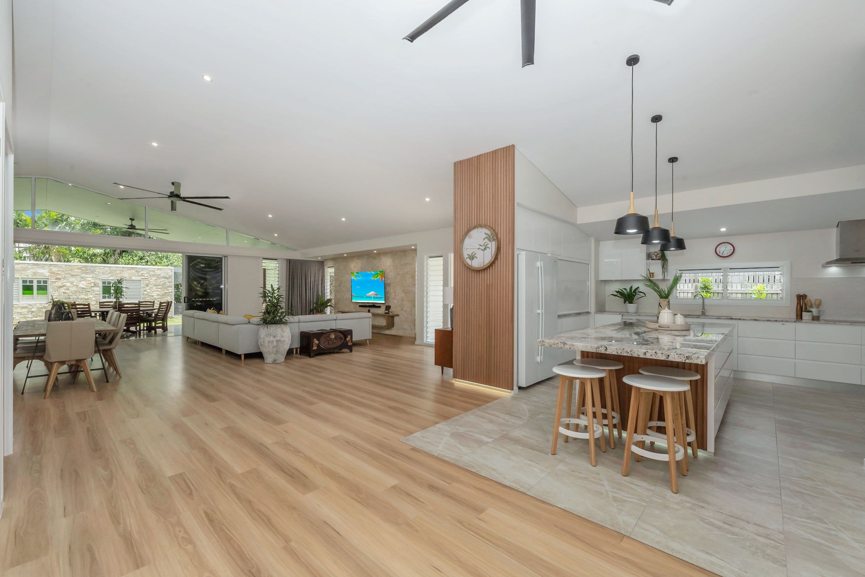 19 Hammond Street, Mysterton QLD 4812, Mysterton - Thumbnail 2