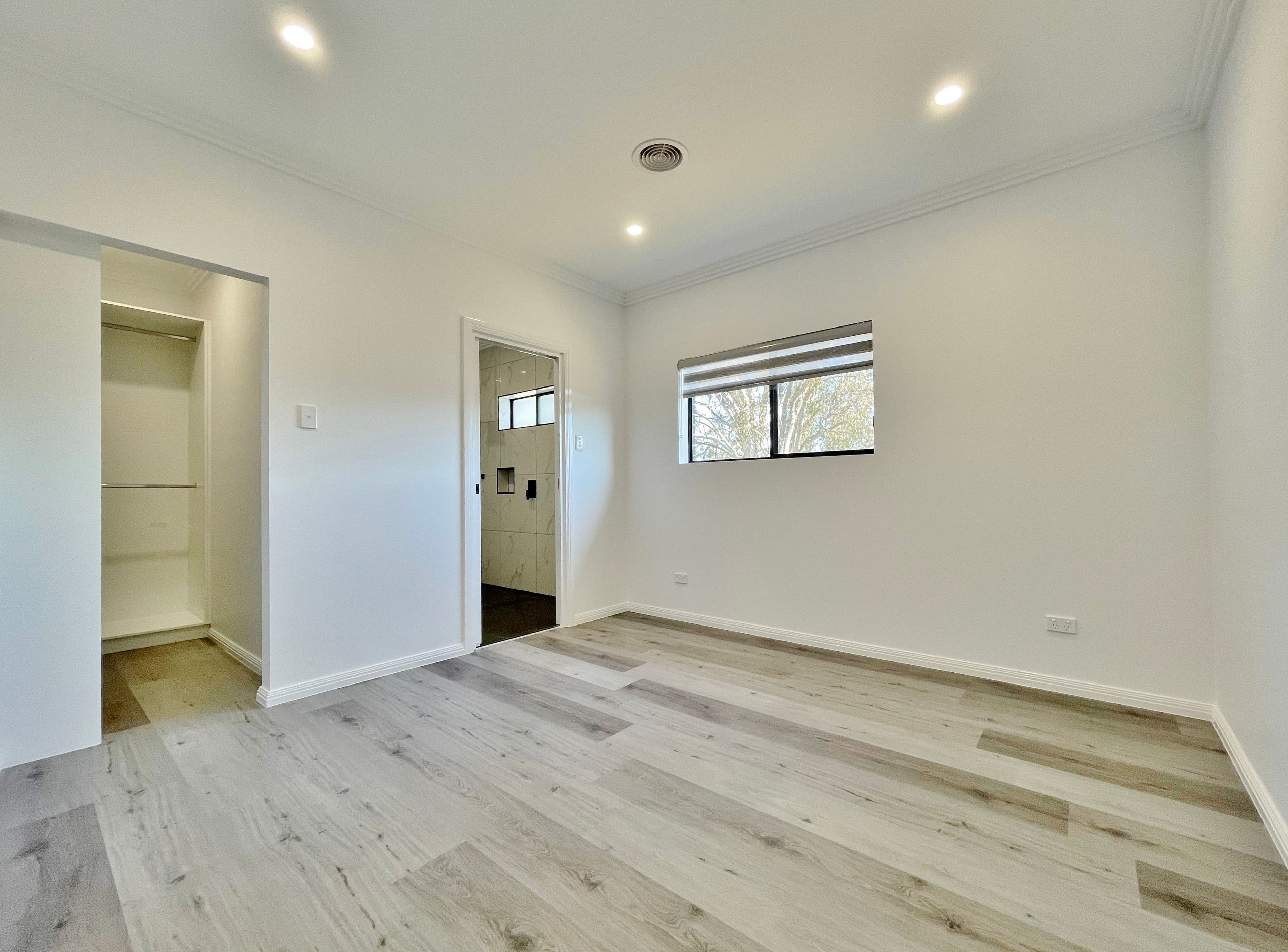 14 Henry Place, Young NSW 2594, Young - Thumbnail 7