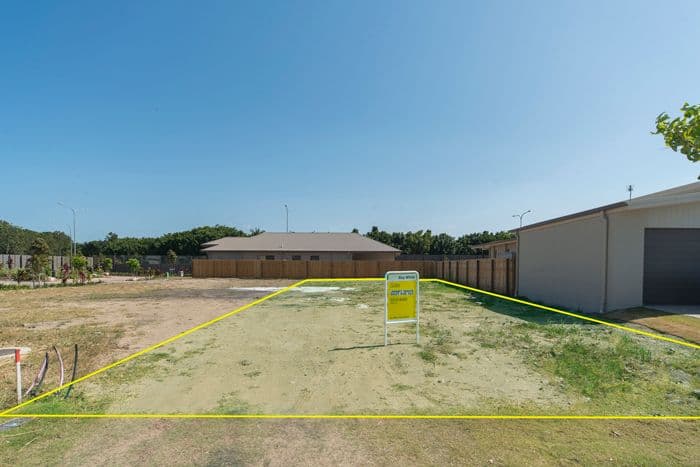 11 Leeside Place, HOPE ISLAND QLD 4212, Hope Island - Thumbnail 2